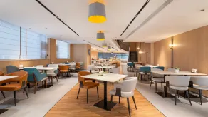 Holiday Inn Express Kunming Railway Station by IHG - Restaurant