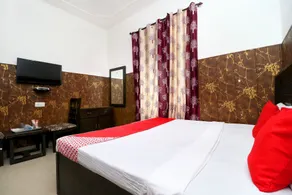 OYO 18943 Hotel Punjab Residency - Room