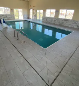 Best Western Montrose Inn - Piscine