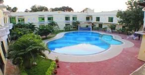 Hotel Sneha - Piscine