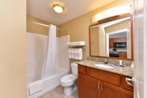 Candlewood Suites Williston by IHG - Salle de bain