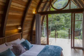 Sacha Urco Lodge -Private Cloud Forest Reserve in Mindo- 4x4 recommended March-April - Room