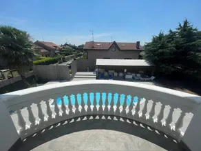 White House - Piscine sur le toit