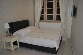 Jayleen Clarke Quay Hotel - Habitación