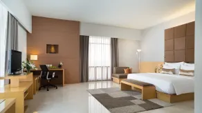 Santika Premiere Dyandra Hotel & Convention - Medan - Room