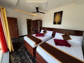 Glass House Retreat - Room