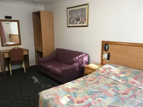 Edgecliff Lodge Motel - Room