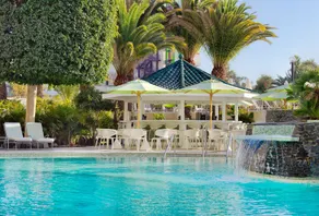 Seaside Sandy Beach - Piscine