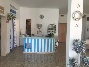 Hotel Lux - Resepsjon