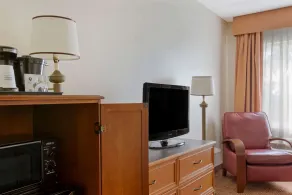 La Quinta Inn & Suites by Wyndham Sawgrass - Chambre