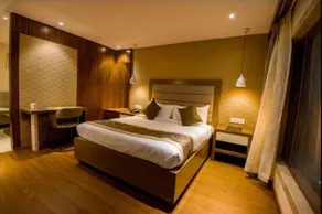 Yashshree Imperial - Room