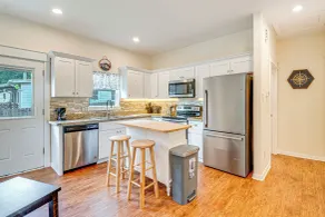 Montgomery Cottage w/ Fenced Yard < 1 Mi to Lakes! - Interiør