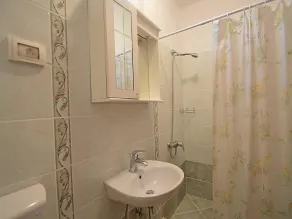 Apartment 1770 - Bathroom