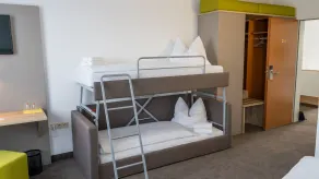 Highway Hotel - Chambre