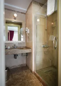 Hotel Gritti Pera & Spa - Bathroom
