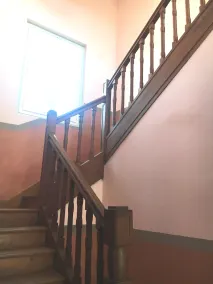 La Poste - Treppe