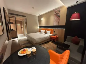 Ramada Encore by Wyndham Ayodhya Takpura - Zimmer