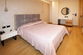 Grand White City Hotel - Chambre