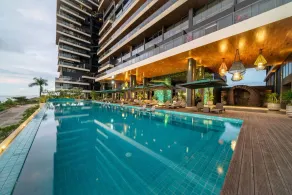 The Reef Island Resort Mactan, Cebu - Pool