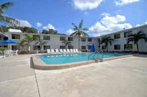 Motel 6-Fort Lauderdale, FL - Piscina