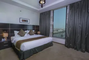 Platinum Seventy Serviced Apartments - Room