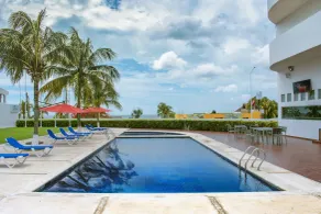 Holiday Inn Campeche by IHG - Piscine