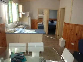 Garden of Eden Caravan Park - Room