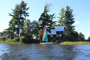 Retreat Private Island - Couples Only - Sur le lac Kawawaymog près du parc Algonquin - Chambre