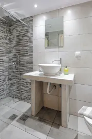 Ballas Apartments - Salle de bain