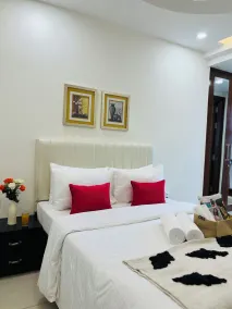 Olive Service Apartment DLF Galleria - Rum