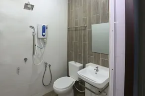 OYO 89859 PP Traveller's Hotel - Salle de bain