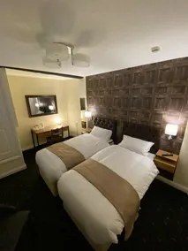 The Redwell Inn - Room