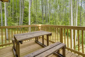 Furnished Deck & Fire Pit: Serene Marshall Cabin! - Innvendig