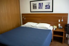 Aparthotel Twin Towers - Room