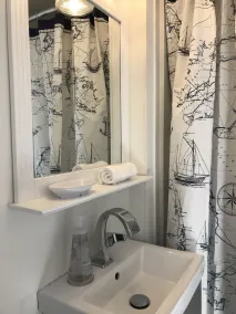 Breakwater Hotel - Salle de bain