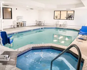 Sleep Inn & Suites Monticello - Piscine