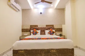 FabHotel Meridian Inn - Rum