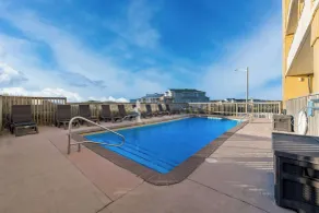 Maison avec barbecue - Piscine