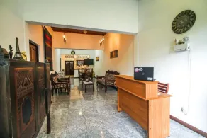 Leo's Home Stay - Lobby