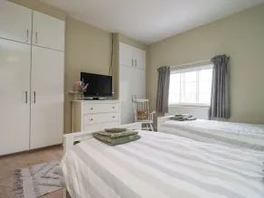 The Shires at Bickerscourt - Room