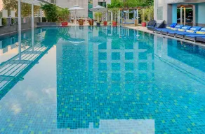 Novotel Bengaluru Outer Ring Road - Pool
