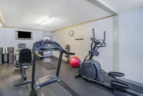 Days Inn by Wyndham Charlottesville/University Area - Salle de remise en forme