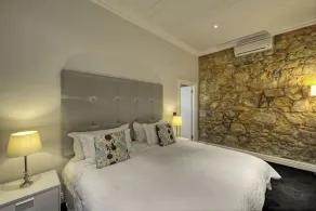 Three Boutique Hotel - Room