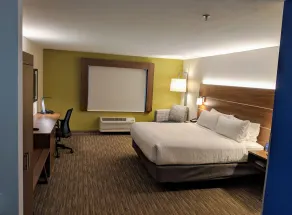 Holiday Inn Express Hotel & Suites Claypool Hill -Richlands Area by IHG - Værelse