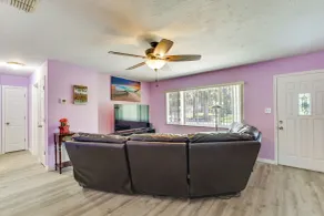 Dockside Hernando Beach Retreat w/ Canal Access - Innenbereich