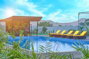 Breeze By Patron Hotels - Pool