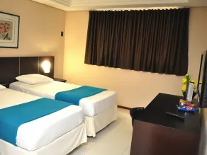 Crystal Plaza Hotel - Room