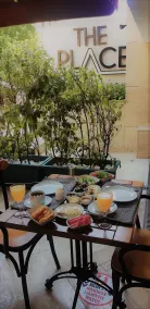 The Place Suit & Apartments - Reception
