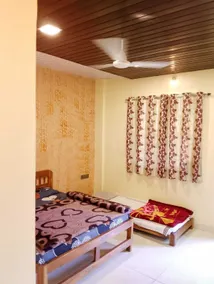Vikrant Deluxe Rooms - Rom