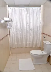 Sara Hotel Apartments - Bathroom